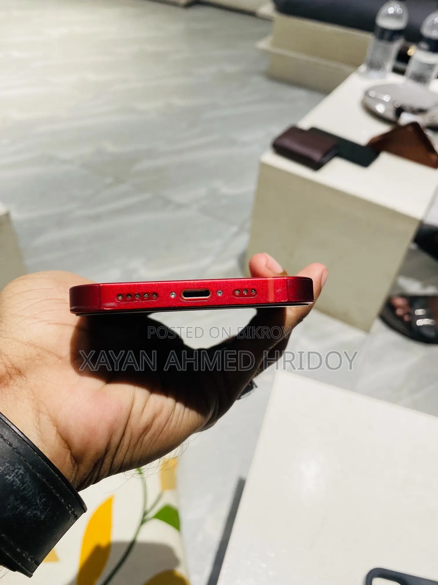 Apple iPhone 13 128 GB Red