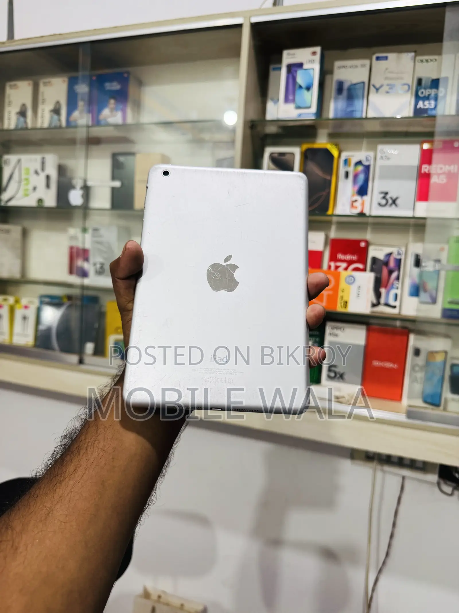 Apple 16 GB Silver