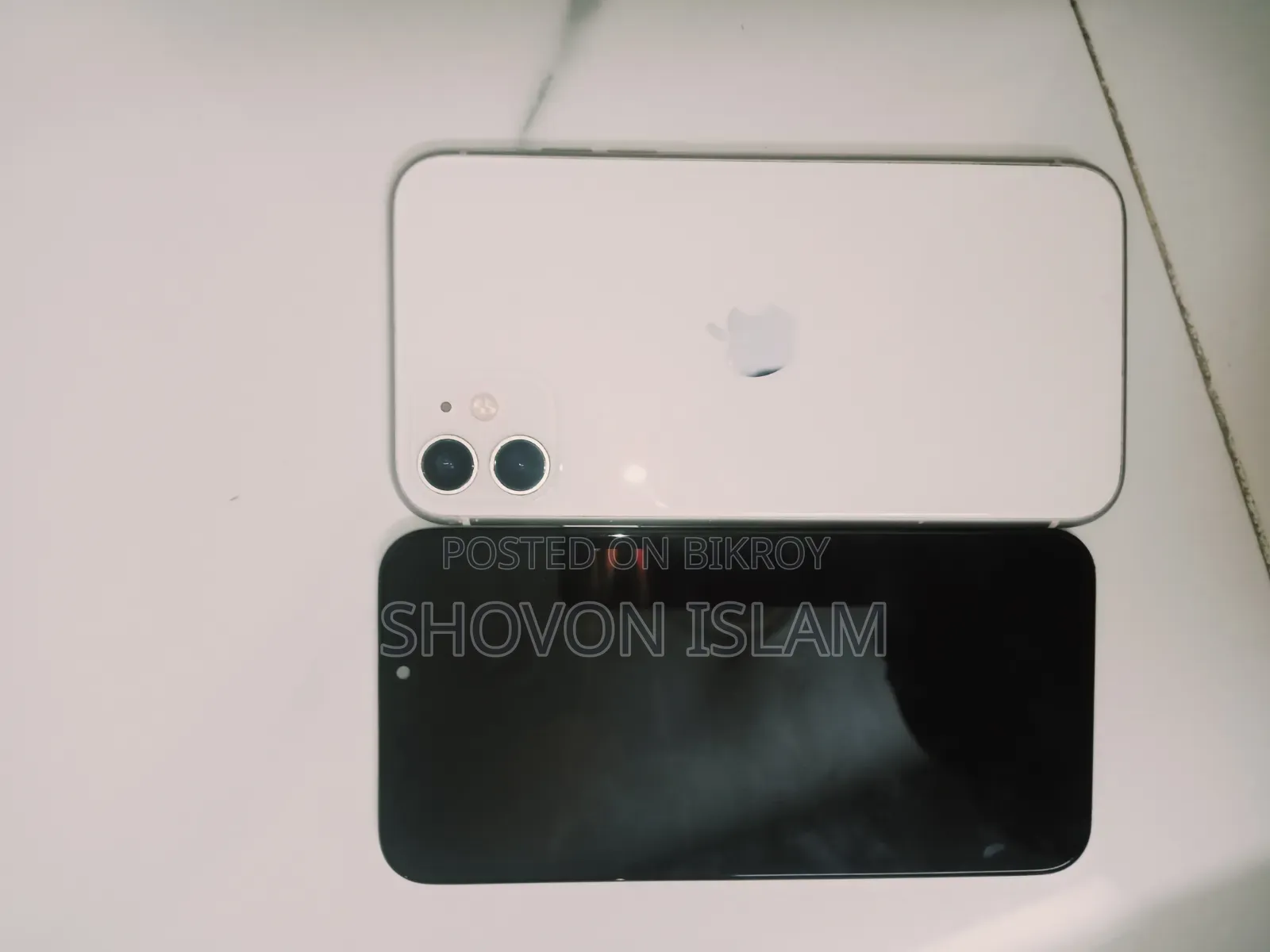 Apple iPhone 11 64 GB White