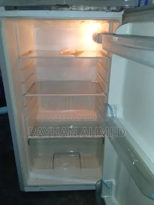 Singer Refrigerator 138 LTR