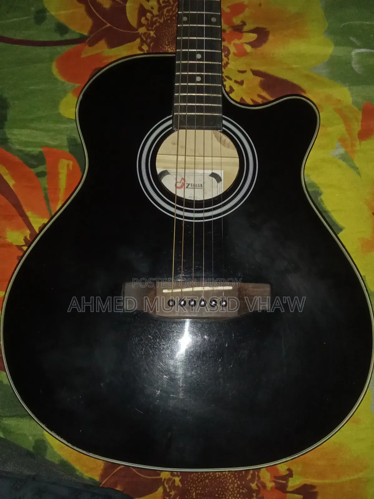 Guitar for Sale, Please Inbox