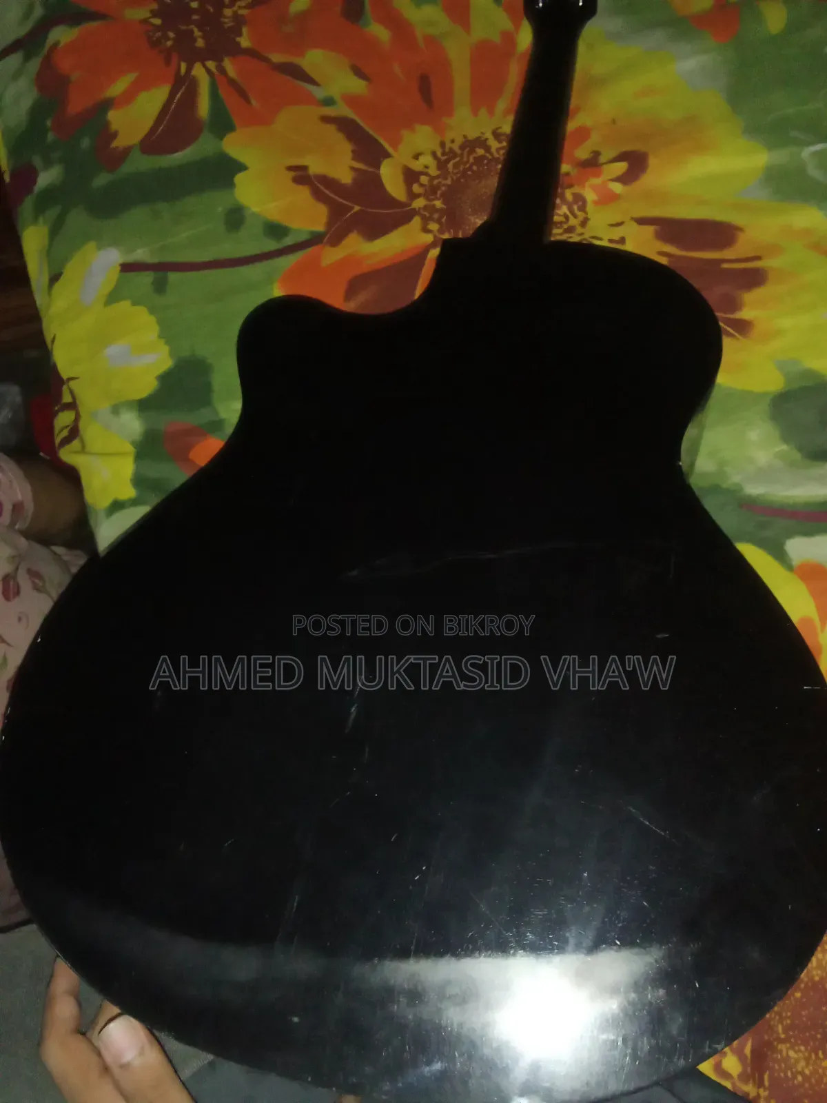 Guitar for Sale, Please Inbox