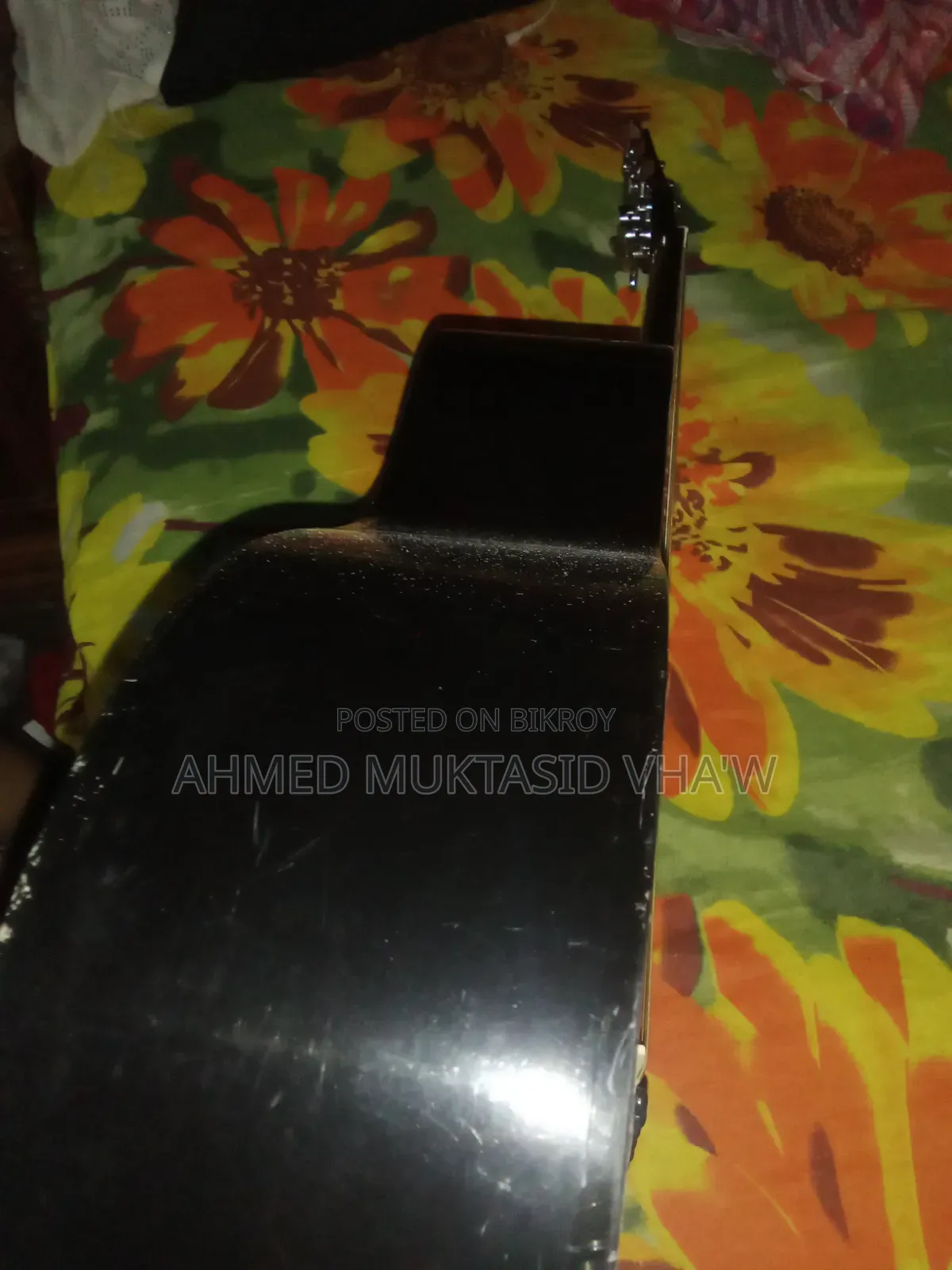 Guitar for Sale, Please Inbox
