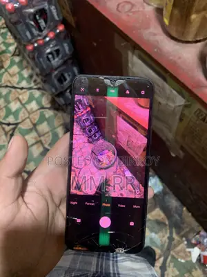 Vivo V21e 128 GB Black