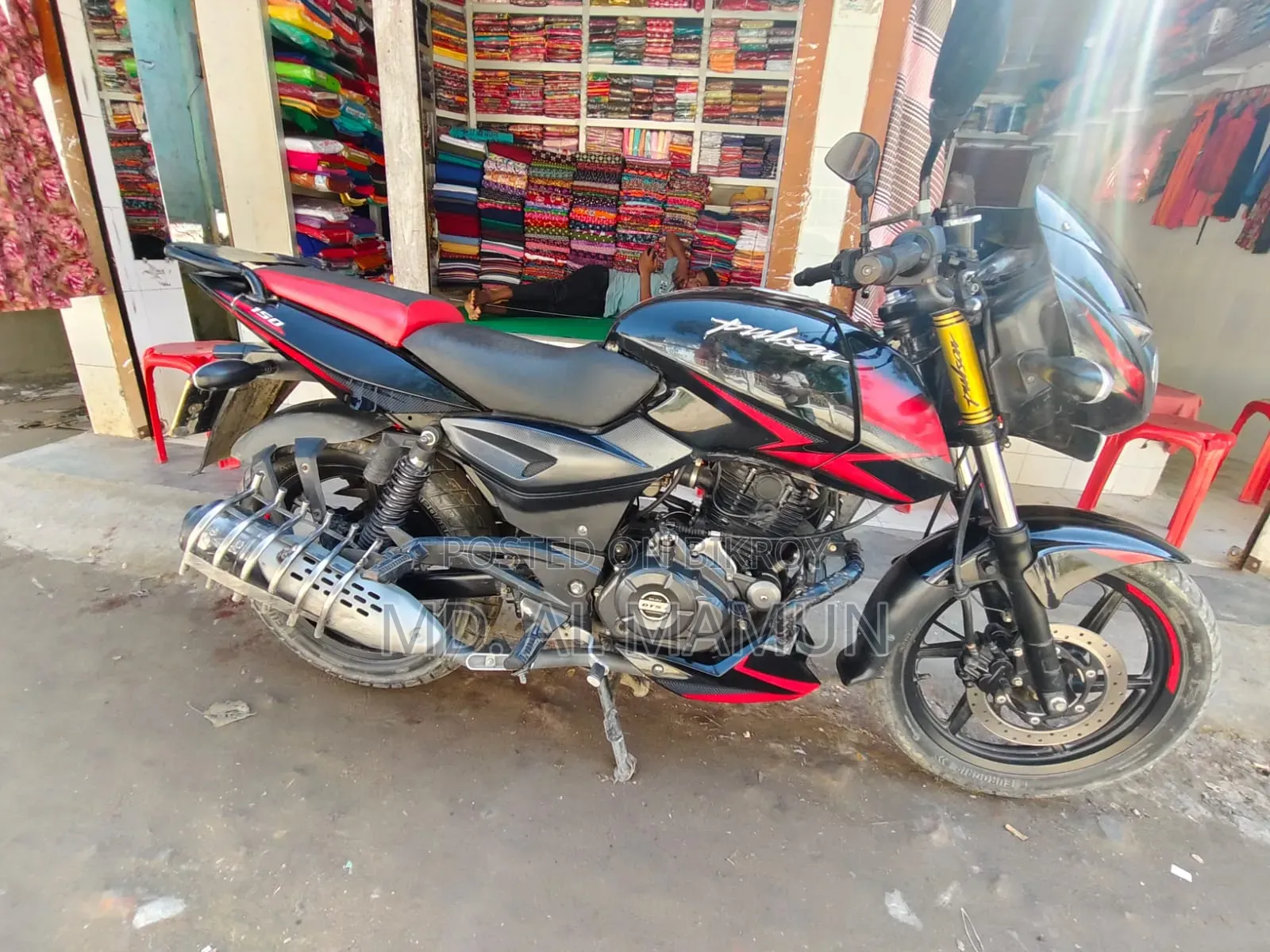 বাজাজ পালসার ১৫০ ২০২১ কালো