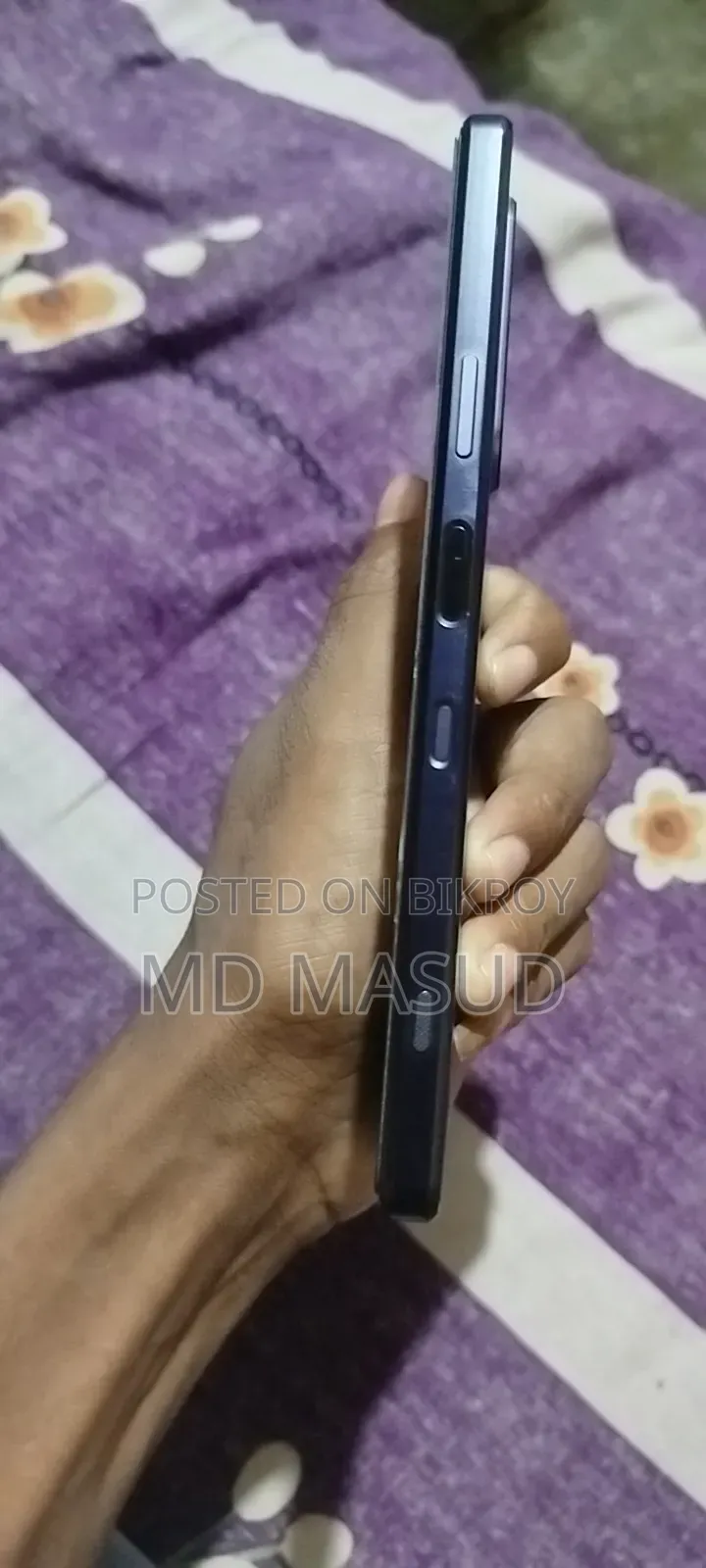 Sony 512 GB Blue