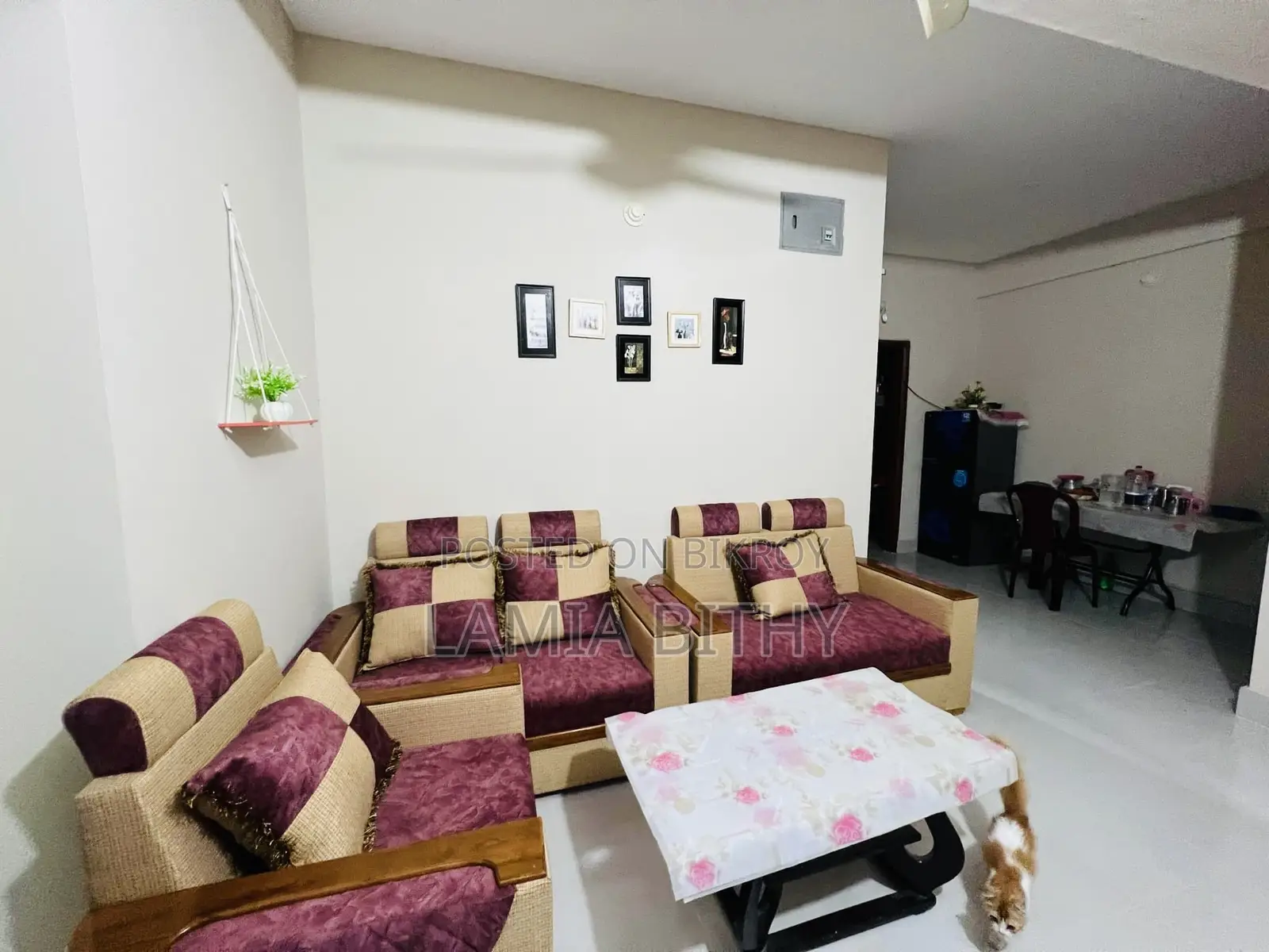 6 Seats Sofa