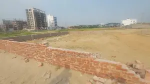 Photo - Plot for Sale in Bashundhara M Block 4 Katha