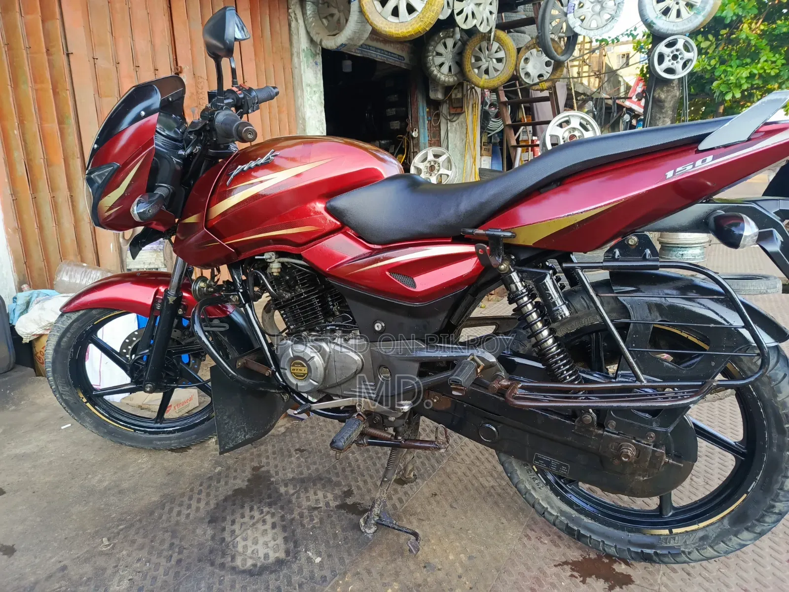 Bajaj Pulsar 150 2018 Red