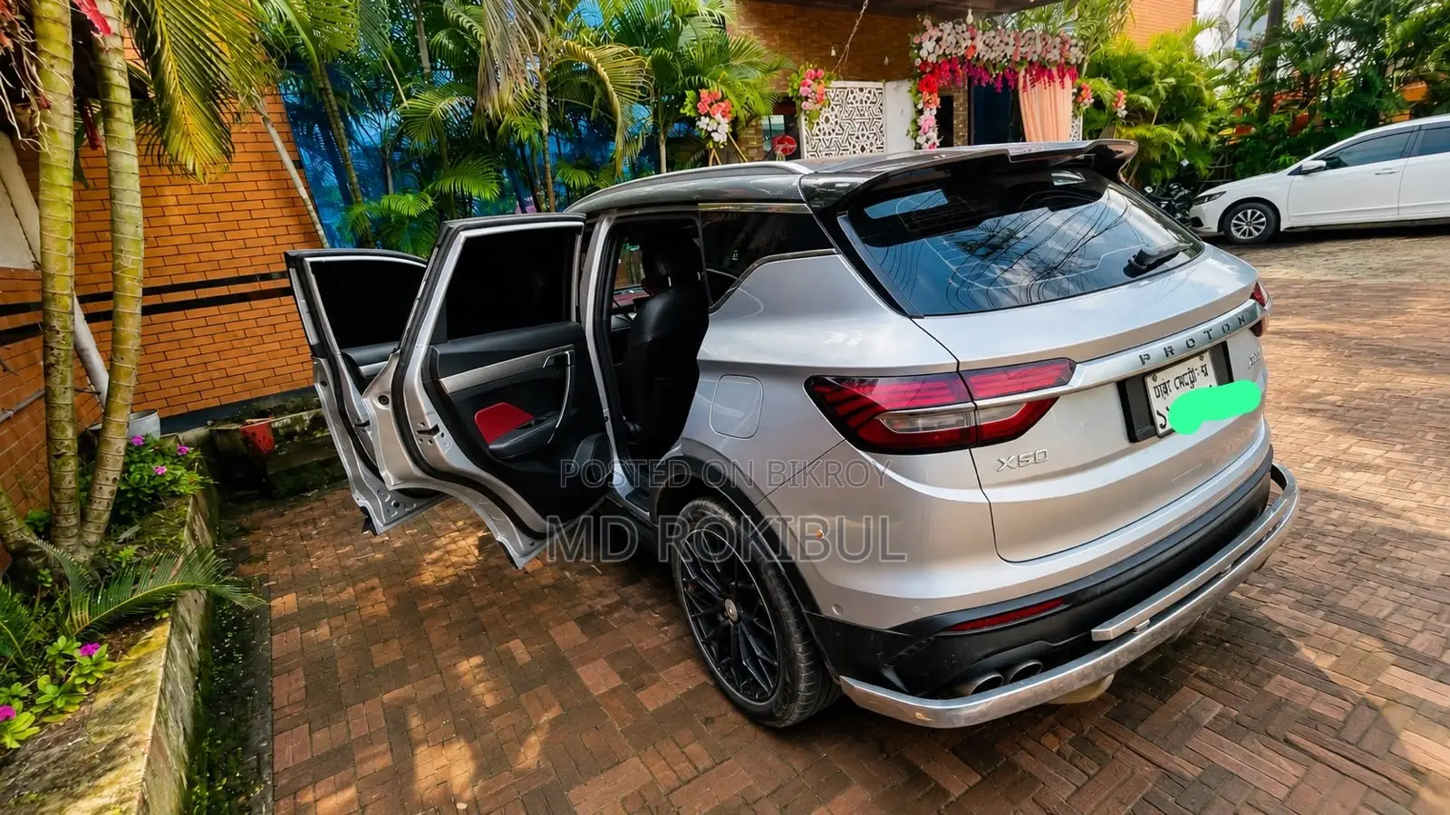 Proton X70 2022 Silver