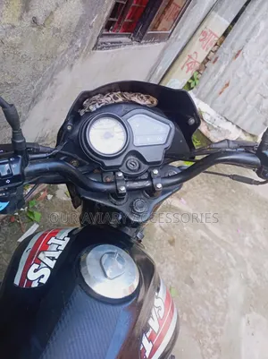 টিভিএস মেট্রো ২০১৮ ব্ল্যাক