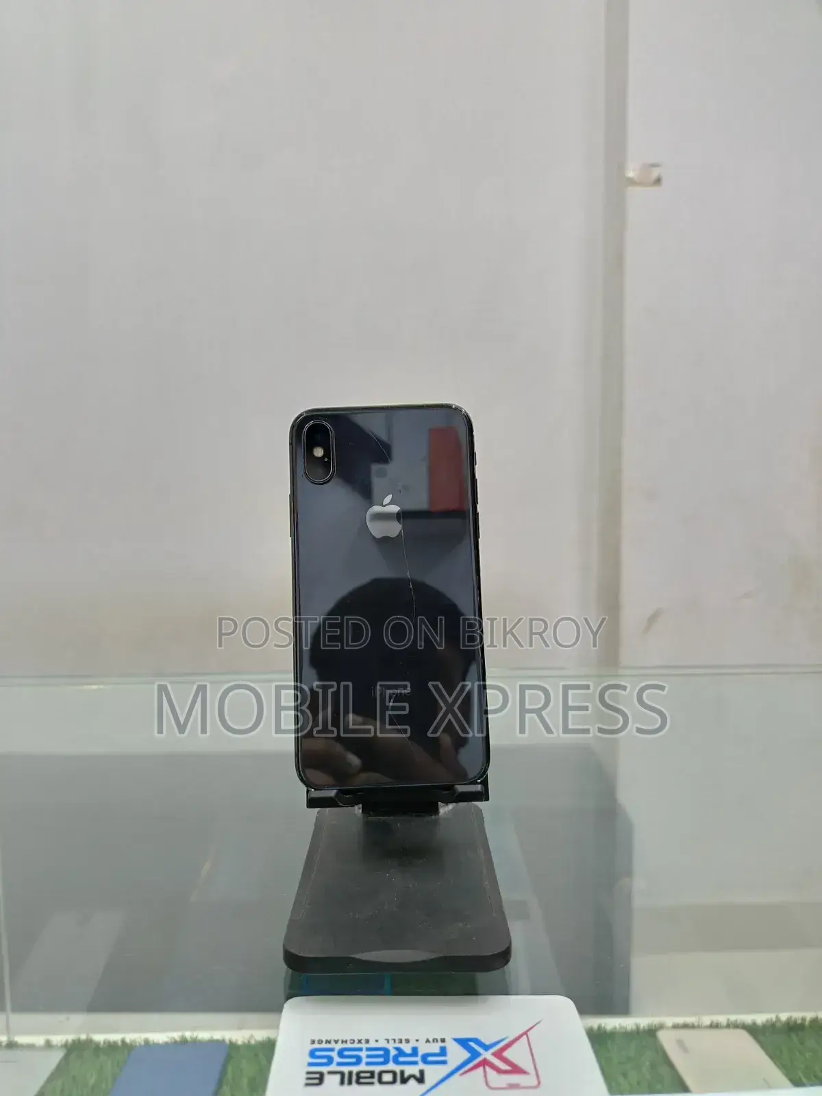 অ্যাপল আইফোন এক্স ২৫৬ জিবি ব্ল্যাক