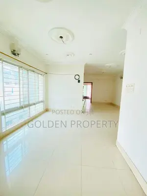 3bdrm Apartment in Basundhara for sale