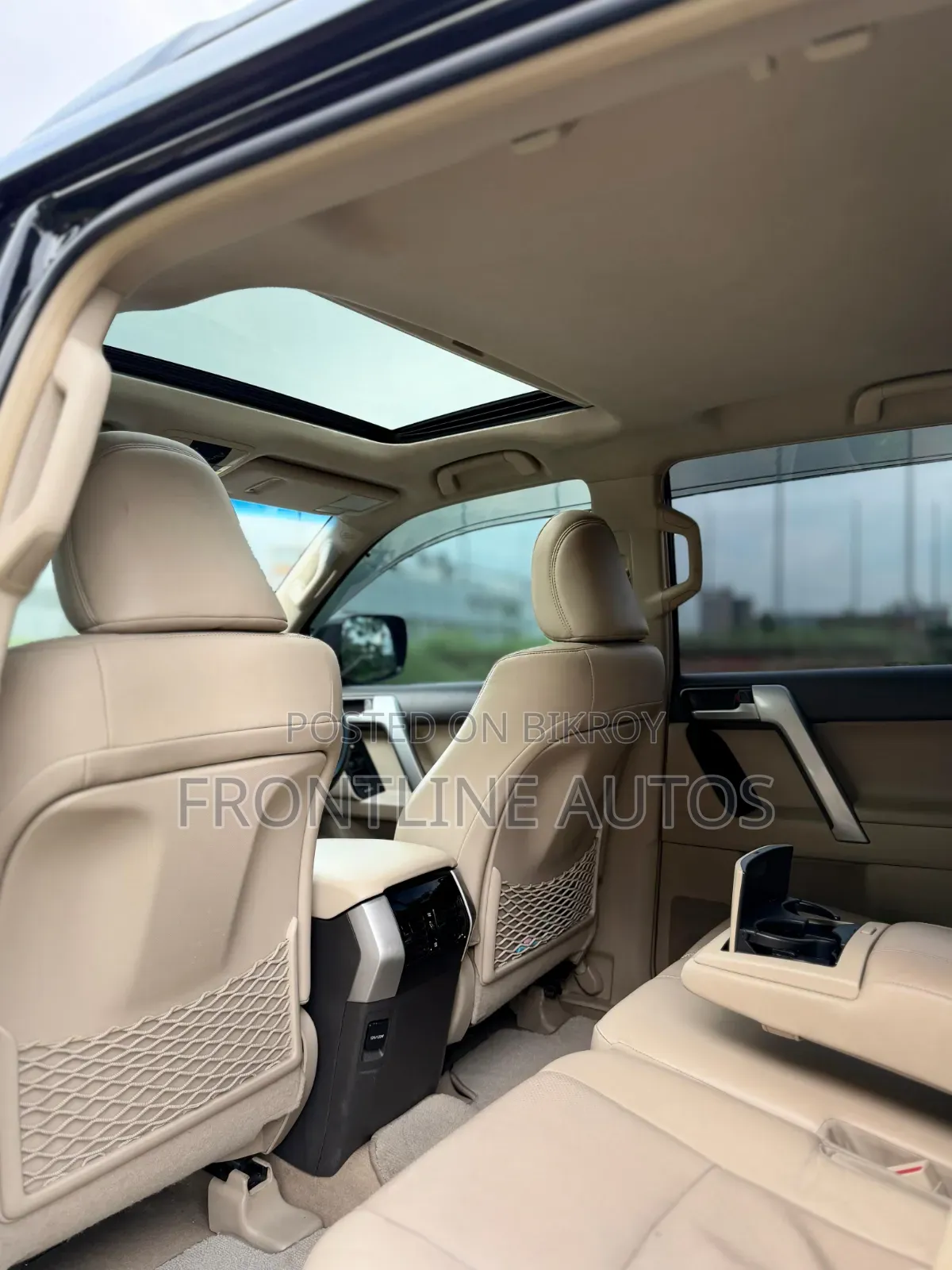 Toyota Land Cruiser Prado 2018 Black