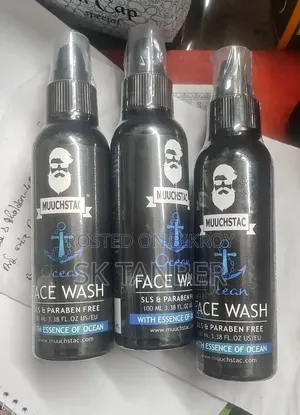 MUUCHSTAC Face Wash