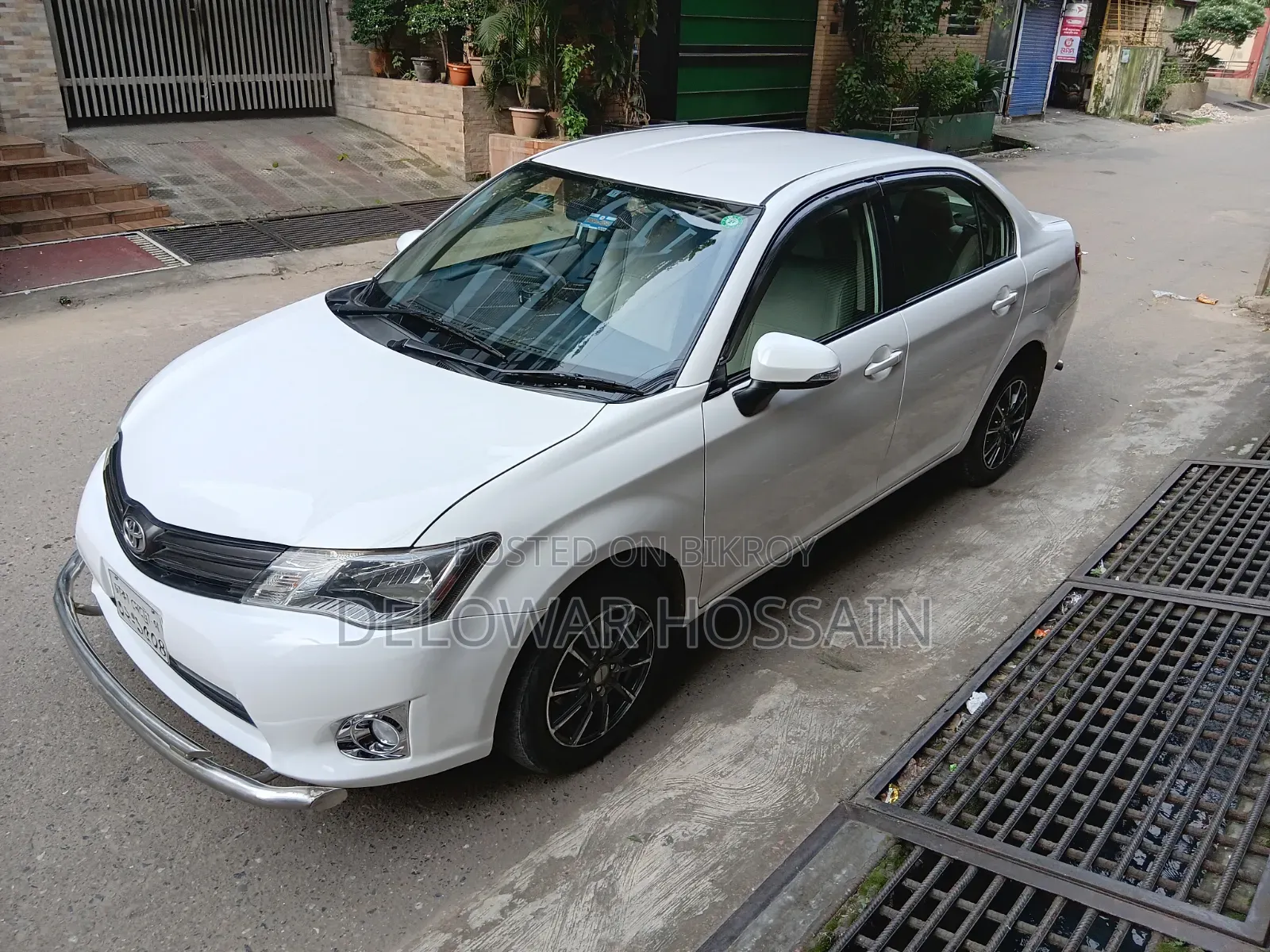 Toyota Axio 2013 White