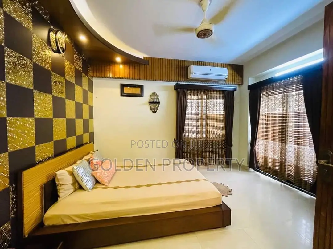 4bdrm Apartment in Bashundhara South, Basundhara for sale