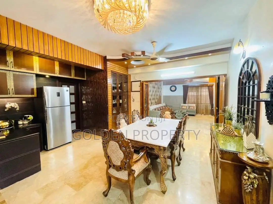 4bdrm Apartment in Bashundhara South, Basundhara for sale