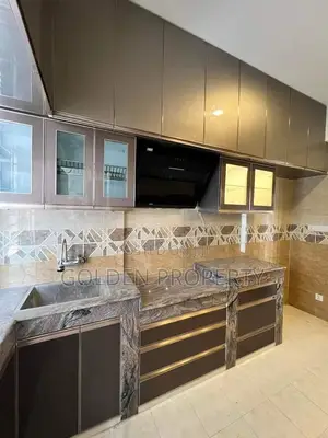 3bdrm Apartment in Luxurious Ready, Basundhara for sale