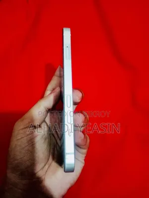 Apple iPhone 14 128 GB Silver