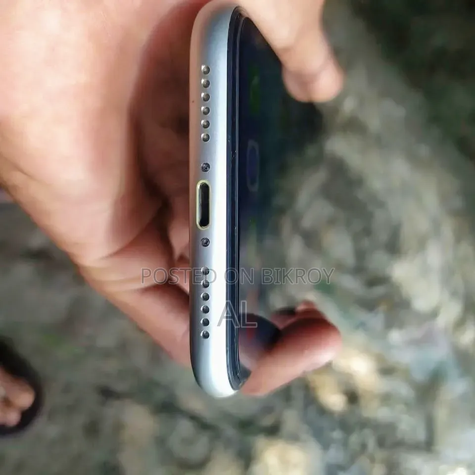 Apple iPhone 11 128 GB White