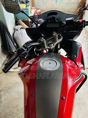 Yamaha Fazer V2 2021 Red