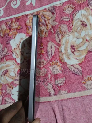 Vivo Y19s 128 GB White