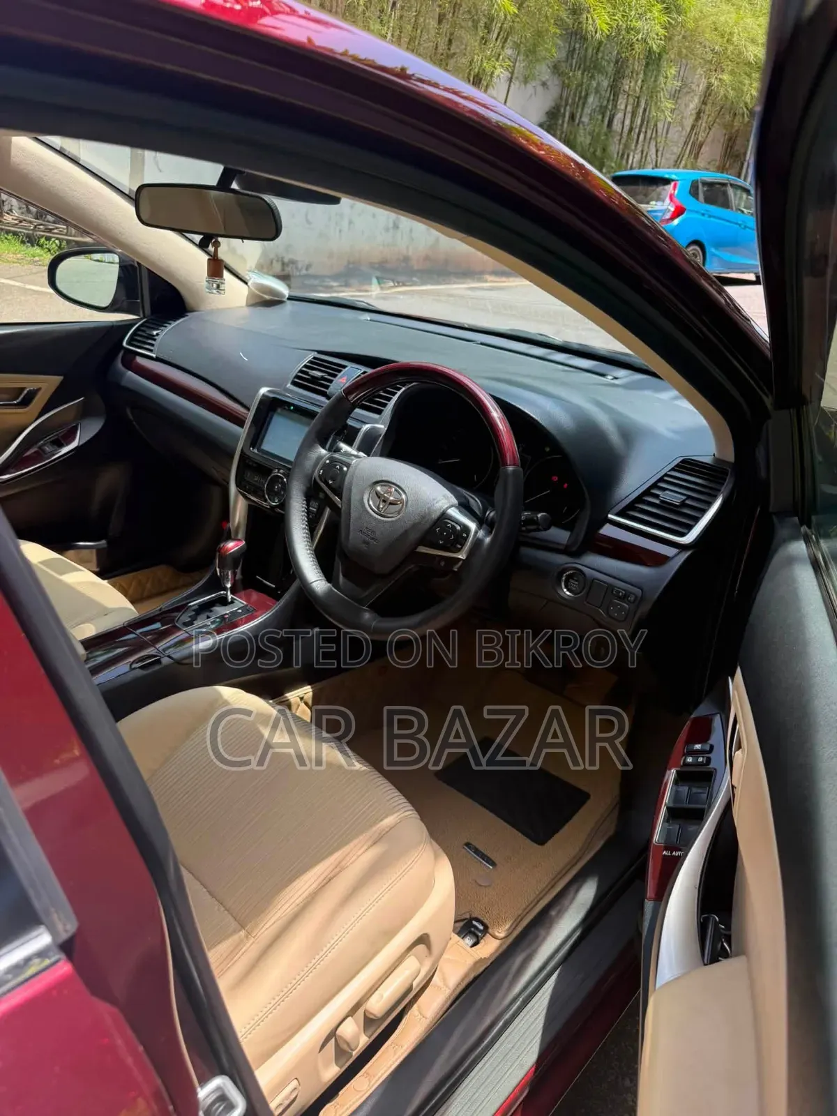 Toyota Premio 1.5 Front-Wheel Drive 2016 Maroon