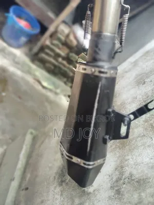 Aprapovic Thai
