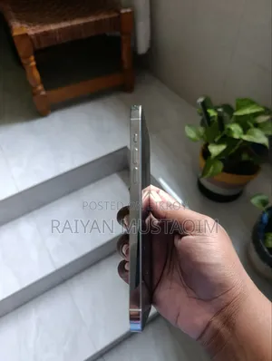 অ্যাপল আইফোন ১৪ প্রো ম্যাক্স ২৫৬ জিবি হোয়াইট