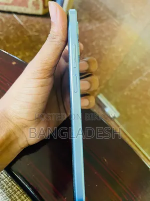 অপো এ১৭ ৬৪ জিবি ব্লু