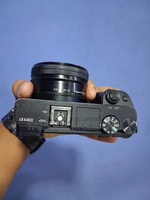 Sony A6400 Mirrorless Camera 16-50 Kit Lens