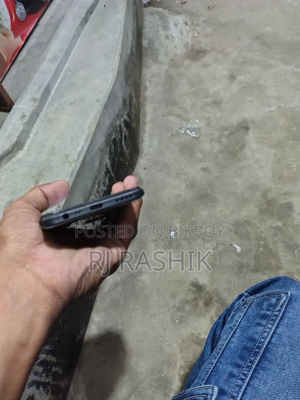 Realme 128 GB Silver