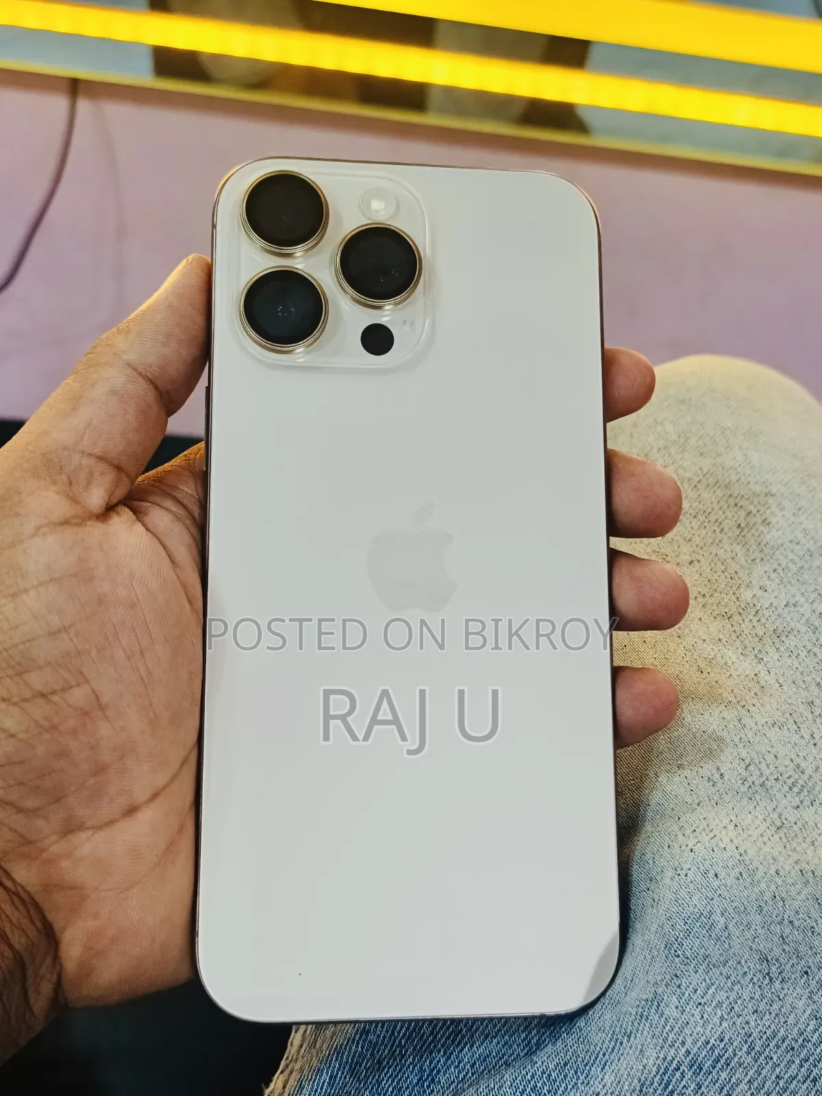 নতুন অ্যাপল আইফোন ১৬ প্রো ম্যাক্স ২৫৬ জিবি গোল্ড
