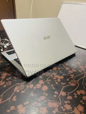 Laptop Acer Aspire 3 12GB AMD Ryzen 3 HDD 1T