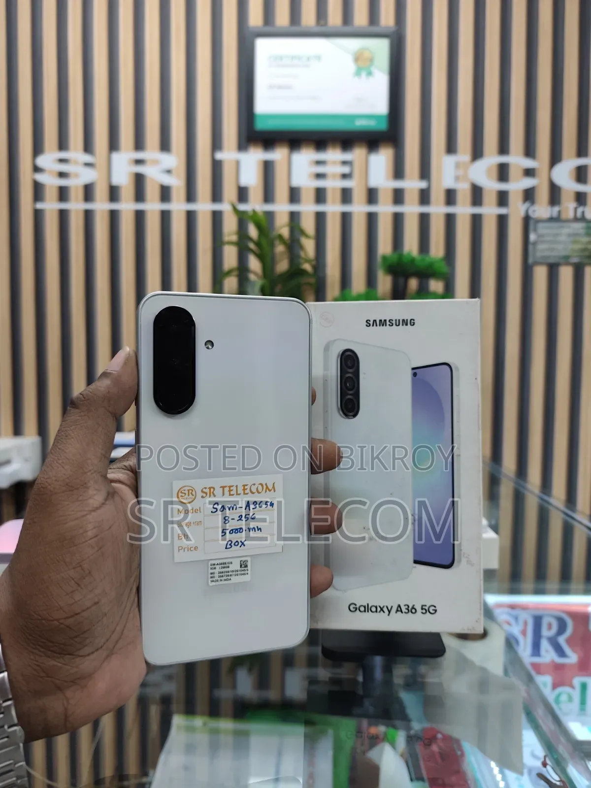 স্যামসাং গ্যালাক্সি এ৩৬ ২৫৬ জিবি সাদা
