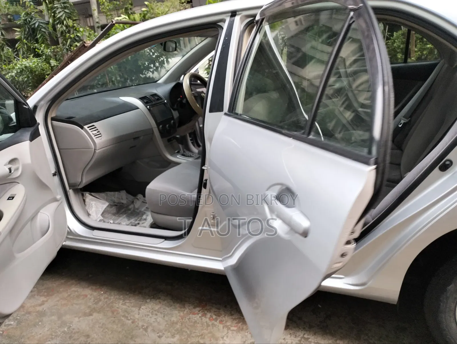 Toyota Axio 2009 Silver