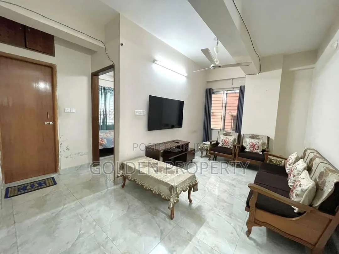 3bdrm Apartment in জি ব্লকে 1532, Basundhara for sale