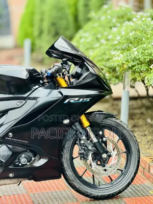 নিউ ইয়ামাহা এফজেডএস ভি৪ ২০২৩ ব্ল্যাক