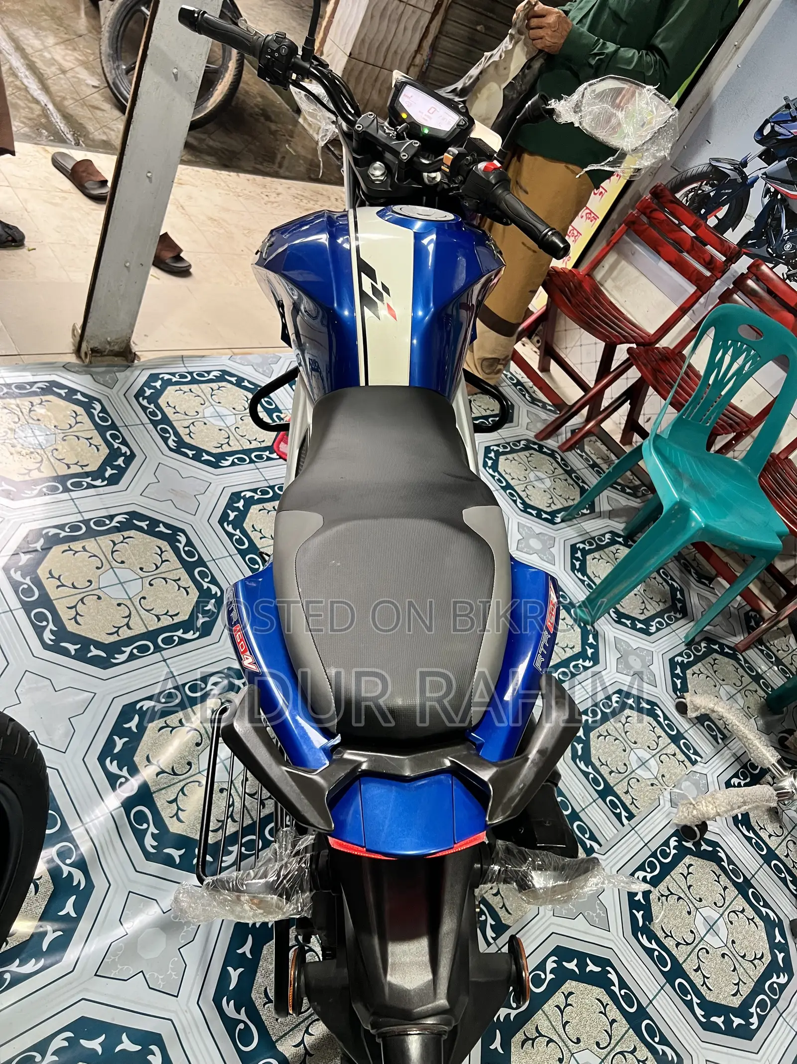 টিভিএস আপাচে আরটিআর ১৬০ ৪ভি ২০২৩ নীল