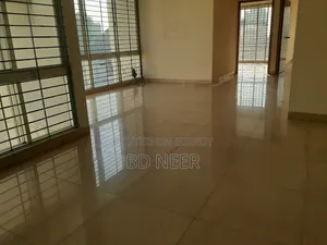 গুলশানে ২০ বেডরুমের বাড়ি ভাড়া