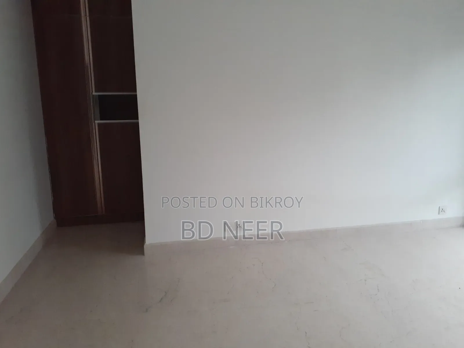 গুলশানে ২০ বেডরুমের বাড়ি ভাড়া