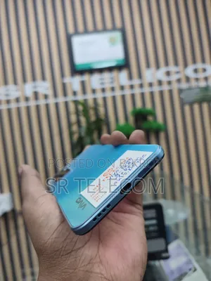 Vivo Y75 128 GB Blue