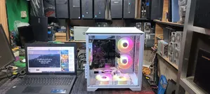 New Desktop Computer ASUS ROG G20CB 8GB Intel Core I7 SSD 40GB