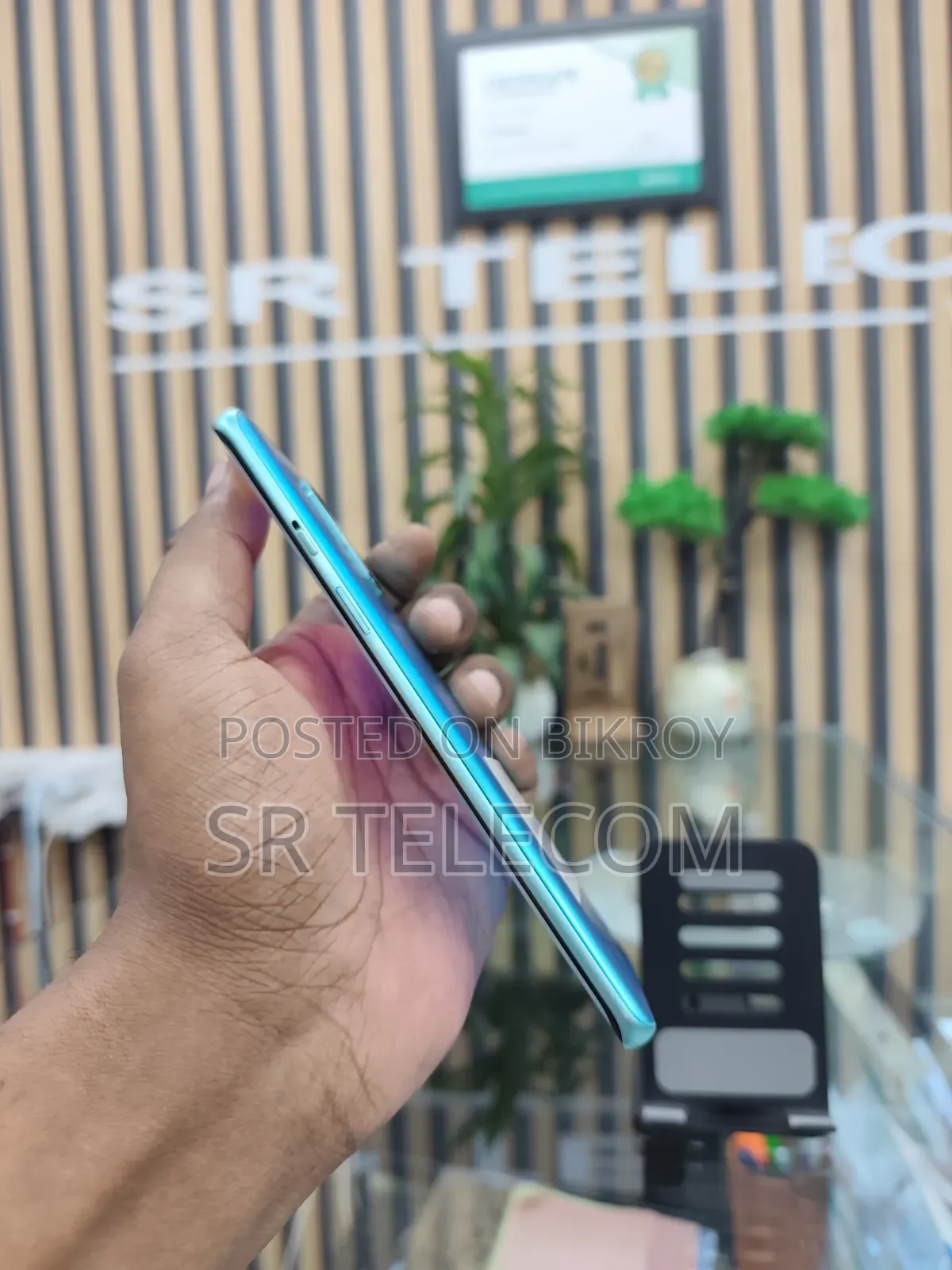 ওয়ানপ্লাস ৮ ১২৮ জিবি ব্লু