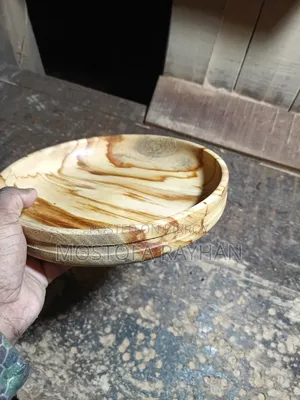 কাঠের প্লেট