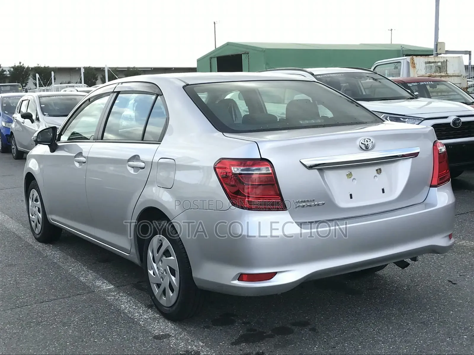 Toyota Axio 2021 Silver