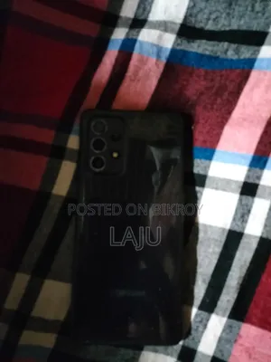 স্যামসাং গ্যালাক্সি এ৫২ ১২৮ জিবি ব্ল্যাক