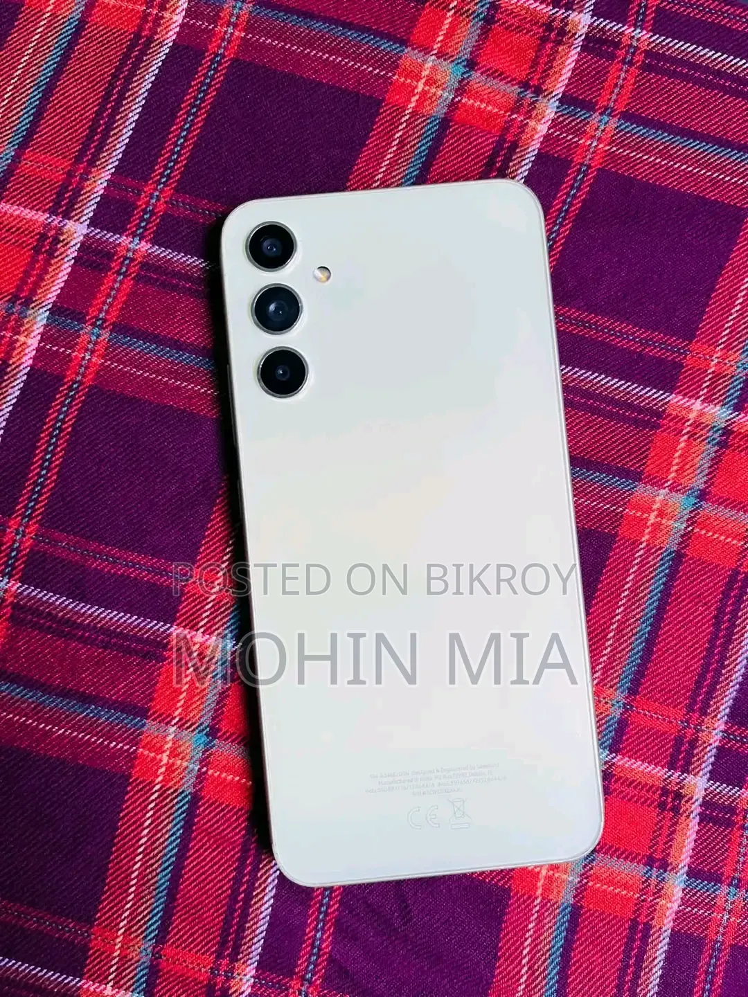স্যামসাং গ্যালাক্সি এ৫৫ ২৫৬ জিবি হোয়াইট