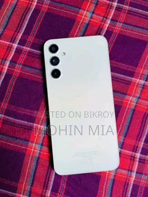 স্যামসাং গ্যালাক্সি এ৫৫ ২৫৬ জিবি হোয়াইট